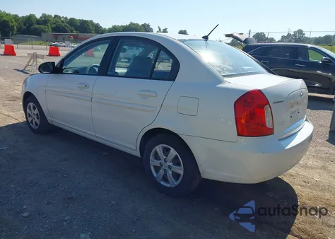 2009 Hyundai Accent Gls z USA, uszkodzony, nr VIN KMHCN46C19U367059